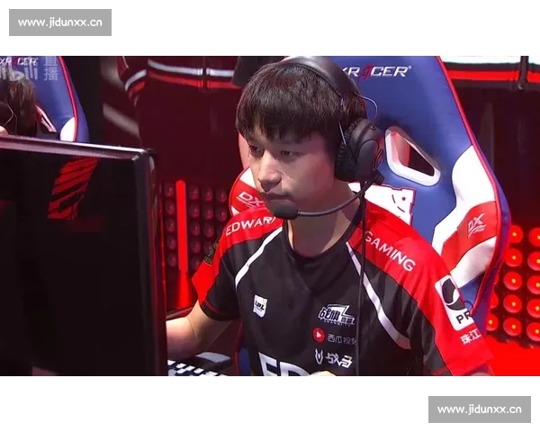 聚焦LOL直播赛事精彩瞬间全程深度解析巅峰对决亮点评述全景秀