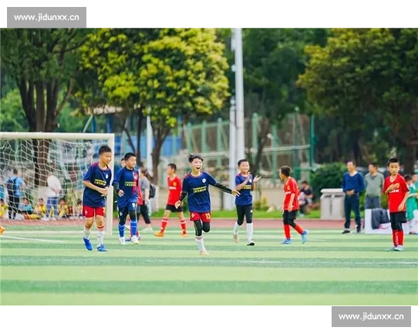 活力校园少年齐聚绿茵场展现拼搏精神的精彩小学足球盛会嘉年华赛
